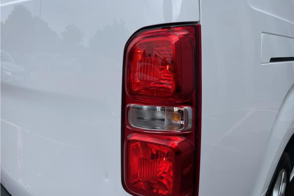 2022 Vauxhall Vivaro 2.0 Turbo D 3100 Elite Crew Van 5dr Diesel Manual Euro 6 (s/s) (145 ps) - Cloth, photo 40