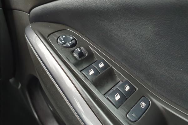2020 VAUXHALL GRANDLAND - Harlekin Black, photo 22