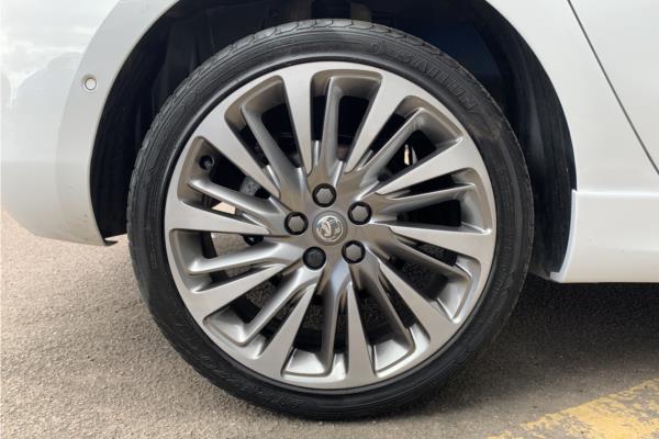 2019 Vauxhall Astra 1.4i Turbo Ultimate Hatchback 5dr Petrol Auto Euro 6 (s/s) (150 ps) - Leather, photo 20