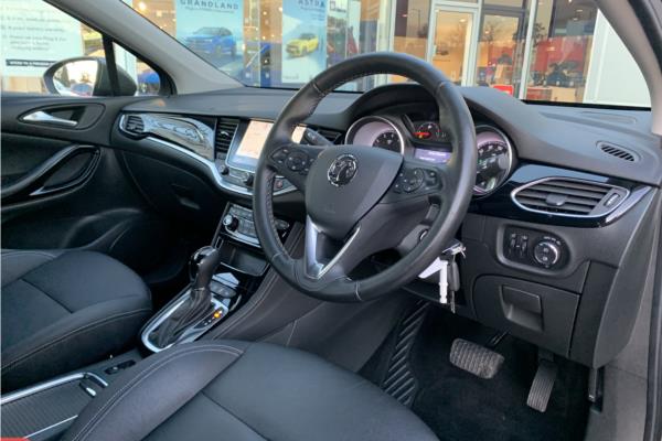 2019 Vauxhall Astra 1.4i Turbo GPF Elite Nav Hatchback 5dr Petrol Auto Euro 6 (s/s) (150 ps) - Leather, photo 12
