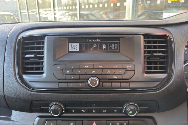 2021 Vauxhall Vivaro Life 1.5 Turbo D Edition M MPV 5dr Diesel Manual SWB Euro 6 (s/s) (9 Seat) (120 ps) - Cloth, photo 17