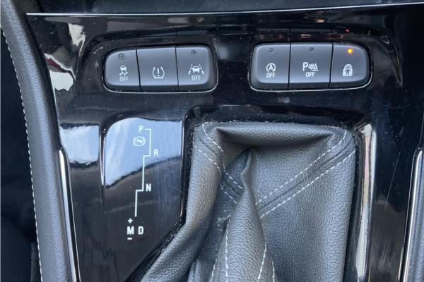 2018 Vauxhall Grandland X 1.2 Turbo GPF Sport Nav SUV 5dr Petrol Auto Euro 6 (s/s) (130 ps) - Cloth, photo 19