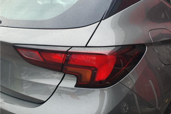 2020 Vauxhall Astra 1.2 Turbo Elite Nav Hatchback 5dr Petrol Manual Euro 6 (s/s) (145 ps) - Leather, photo 37