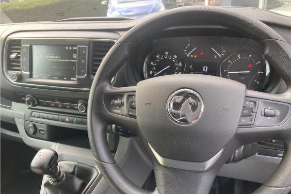 2019 VAUXHALL VIVARO - Cloth, photo 11