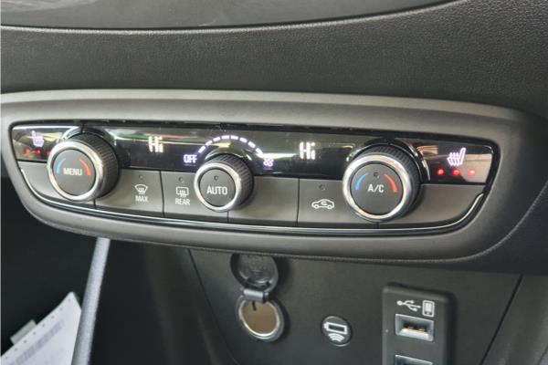 2021 VAUXHALL CROSSLAND - Alcantara Suede, photo 15