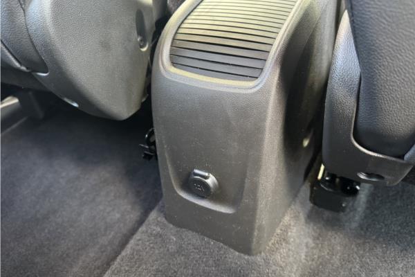 2021 Vauxhall Crossland 1.2 Turbo Ultimate Nav SUV 5dr Petrol Manual Euro 6 (s/s) (130 ps) - Cloth/Alcantara, photo 39