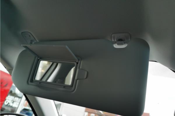 2020 Vauxhall Grandland X 1.2 Turbo GPF SE SUV 5dr Petrol Manual Euro 6 (s/s) (130 ps) - Cloth, photo 30
