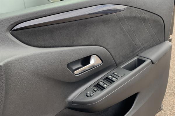 2022 Vauxhall Corsa 1.2 Turbo Ultimate Hatchback 5dr Petrol Auto Euro 6 (s/s) (130 ps) - Cloth/Alcantara, photo 45