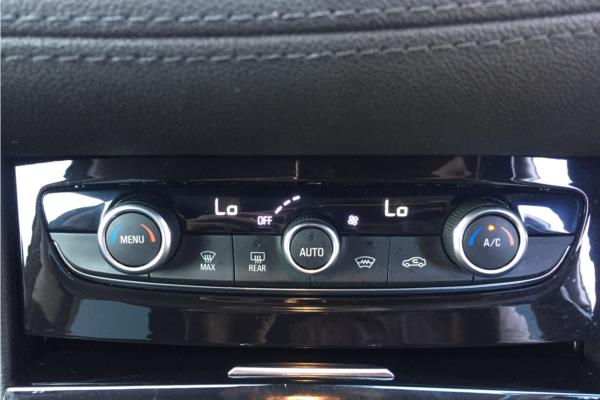 2018 VAUXHALL GRANDLAND - Harlekin Black, photo 16