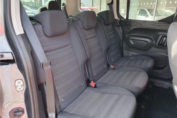 2020 Vauxhall Combo Life 1.5 Turbo D Elite MPV 5dr Diesel Auto Euro 6 (s/s) (7 Seat) (130 ps) - Cloth, photo 13