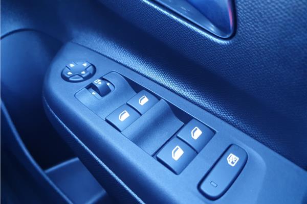 2023 Vauxhall Corsa 1.2 Turbo Ultimate Hatchback 5dr Petrol Auto Euro 6 (s/s) (130 ps) - Alcantara, photo 22