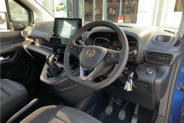 2020 Vauxhall Combo Life 1.5 Turbo D BlueInjection Energy MPV 5dr Diesel Manual Euro 6 (s/s) (7 Seat) (100 ps) - Cloth, photo 12