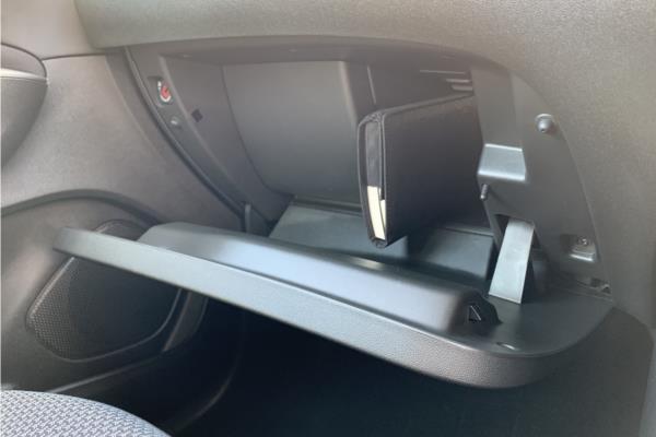 2018 Vauxhall Grandland X 1.2 Turbo SE SUV 5dr Petrol Auto 8Spd Euro 6 (s/s) (130 ps) - Cloth, photo 26