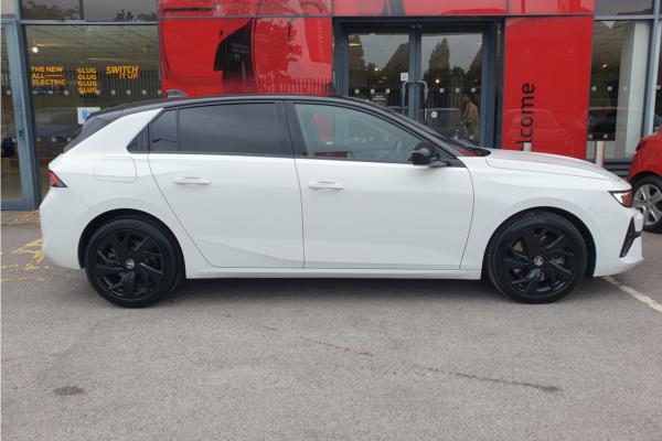 2023 Vauxhall Astra 1.6 PiH 12.4kWh GS Hatchback 5dr Petrol Plug-in Hybrid Auto Euro 6 (s/s) (180 ps) - Interior trim material, Greta cloth, Jet Black, photo 9
