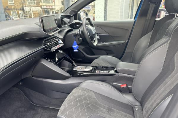 Non Franchise 2022 Peugeot 208 1.2 PureTech GT Premium Hatchback 5dr Petrol EAT Euro 6 (s/s) (130 ps) - Fabic - Cloth, photo 15
