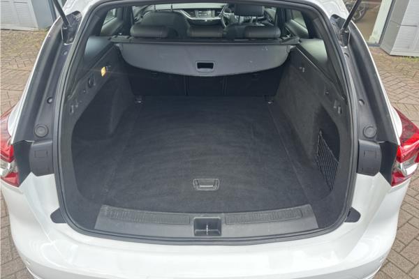 2019 Vauxhall Insignia 2.0 Turbo D BlueInjection SRi VX Line Nav Sports Tourer 5dr Diesel Auto Euro 6 (s/s) (170 ps) - Cloth, photo 14