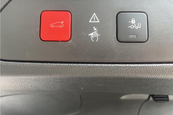 2018 Vauxhall Grandland X 1.2 Turbo Elite Nav SUV 5dr Petrol Manual Euro 6 (s/s) (130 ps) - Leather, photo 23