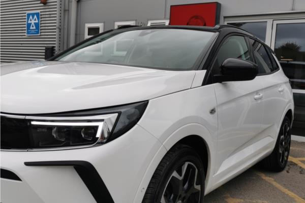 2022 Vauxhall Grandland 1.2 Turbo Ultimate SUV 5dr Petrol Manual Euro 6 (s/s) (130 ps) - Black Alcantara, photo 40