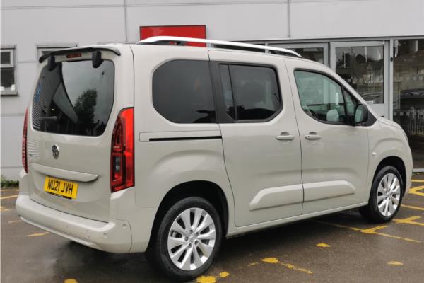 2021 Vauxhall Combo Life 1.2 Turbo Elite MPV 5dr Petrol Auto Euro 6 (s/s) (130 ps) - Cloth, photo 8