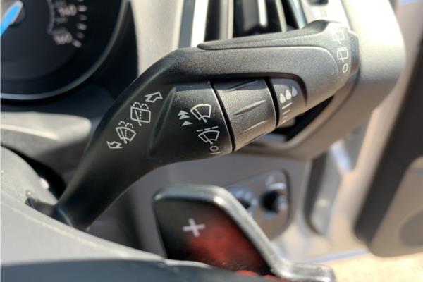Non Franchise 2018 Ford Kuga 2.0 TDCi ST-Line X SUV 5dr Diesel Powershift AWD Euro 6 (s/s) (180 ps) - Fabic - Cloth, photo 28