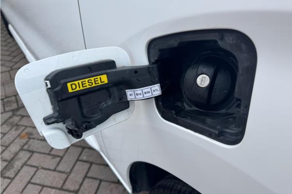 2020 Vauxhall Vivaro 1.5 Turbo D 2900 Sportive Panel Van 5dr Diesel Manual L2 H1 Euro 6 (s/s) (100 ps) - Cloth, photo 35