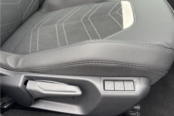 Vauxhall Corsa 5Dr HAT 1.2 Turbo 100 Ultimate AU - Renewknit Seat, photo 28