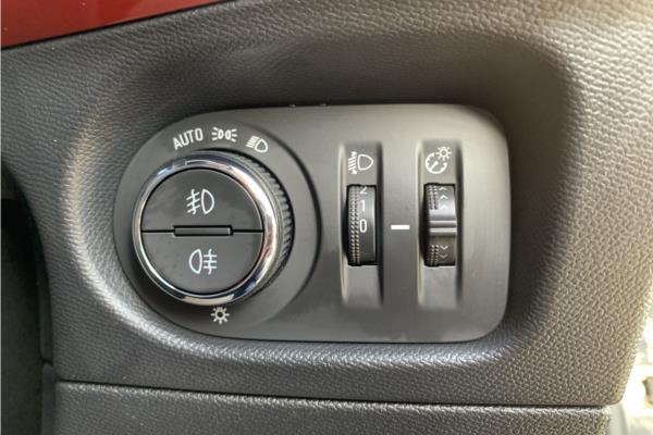 2021 Vauxhall Mokka 1.2 Turbo SRi SUV 5dr Petrol Manual Euro 6 (s/s) (100 ps) - Milano Cloth, photo 21