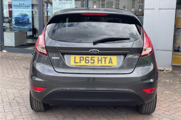 2016 Ford Fiesta 1.0T EcoBoost Zetec Hatchback 3dr Petrol Manual (s/s) (Euro 6) (99 g/km, 99 bhp)-sequence-6