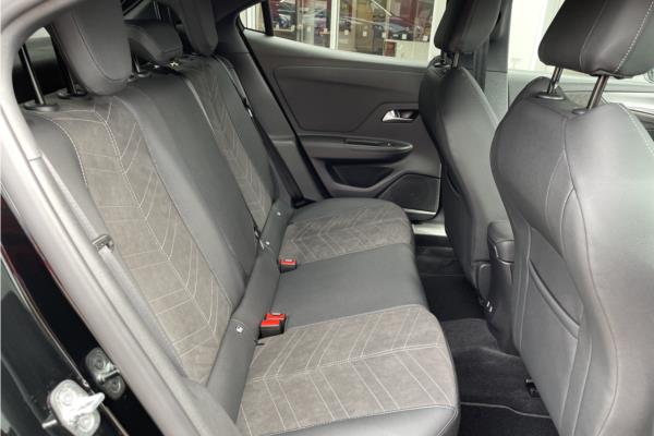 2024 Vauxhall Mokka-e 50kWh Ultimate SUV 5dr Electric Auto (136 ps) - Black Alcantara, photo 33
