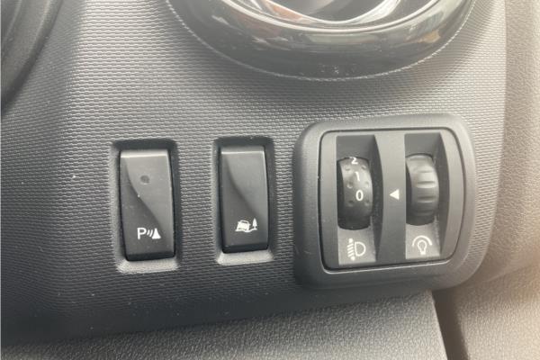 2018 VAUXHALL VIVARO - Cloth, photo 20