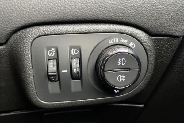 2018 Vauxhall Zafira 1.4T Elite Nav 5dr - Leather, photo 19