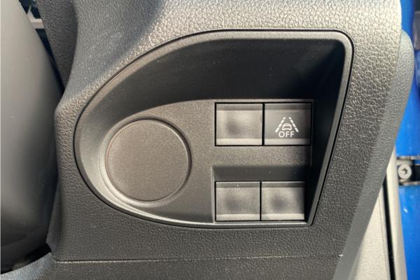 2020 Vauxhall Combo Life 1.2 Turbo Energy MPV 5dr Petrol Auto Euro 6 (s/s) (130 ps) - Cloth, photo 44