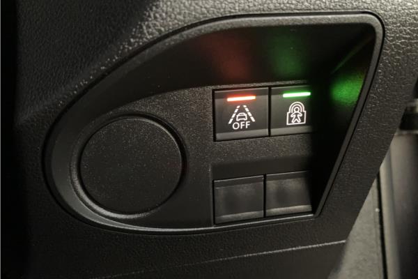 2020 Vauxhall Combo Life 1.5 Turbo D Elite MPV 5dr Diesel Auto Euro 6 (s/s) (130 ps) - Cloth, photo 21