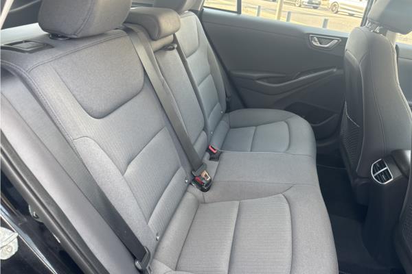 Non Franchise 2021 Hyundai IONIQ 1.6 h-GDi Premium Hatchback 5dr Petrol Hybrid DCT Euro 6 (s/s) (141 ps) - Fabic - Cloth, photo 13