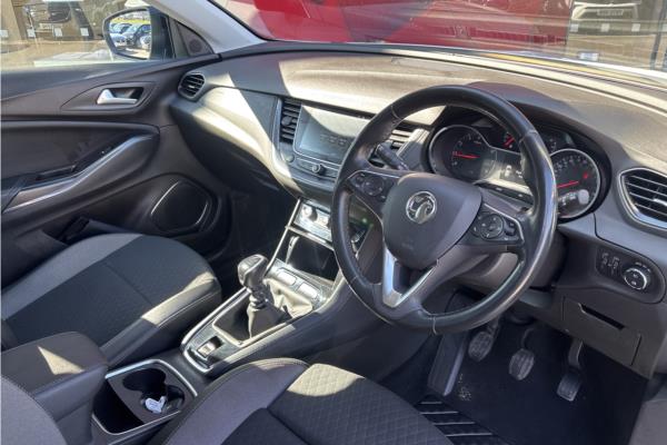 2022 Vauxhall Grandland X 1.2 Turbo Griffin Edition SUV 5dr Petrol Manual Euro 6 (s/s) (130 ps) - Harlekin Black, photo 12