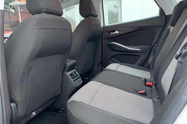 2019 Vauxhall Grandland X 1.2 Turbo GPF SE SUV 5dr Petrol Manual Euro 6 (s/s) (130 ps) - Cloth, photo 36
