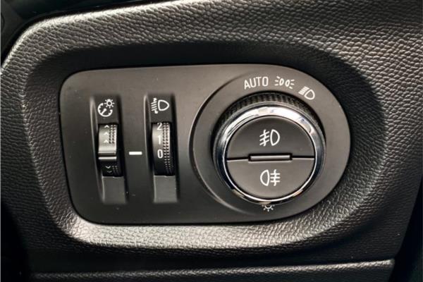 2020 Vauxhall Corsa 1.2 Turbo Elite Nav Hatchback 5dr Petrol Auto Euro 6 (s/s) (100 ps) - Cloth/Leather, photo 21