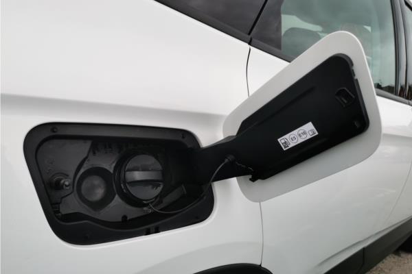 2020 Vauxhall Grandland X 1.2 Turbo GPF SE SUV 5dr Petrol Manual Euro 6 (s/s) (130 ps) - Cloth, photo 35