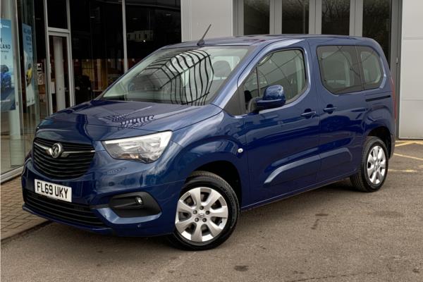 2020 Vauxhall Combo Life 1.2 Turbo GPF Energy MPV 5dr Petrol Manual Euro 6 (s/s) (7 Seat) (110 ps) - Cloth, photo 4