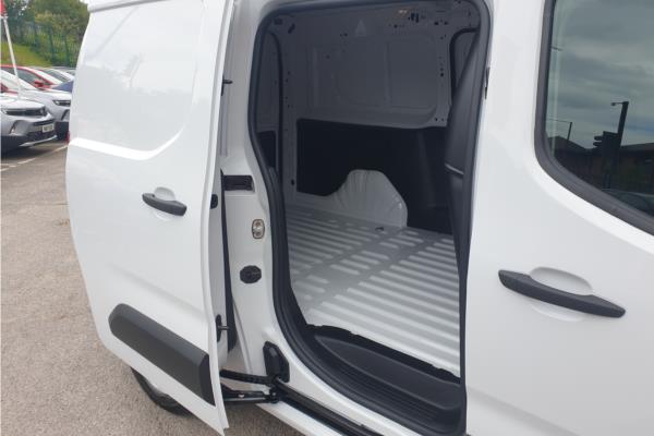 2024 Vauxhall Combo 1.5 Turbo D 2300 Prime Panel Van 6dr Diesel Manual L2 H1 Euro 6 (s/s) (100 ps) - Mistray Grey, photo 12