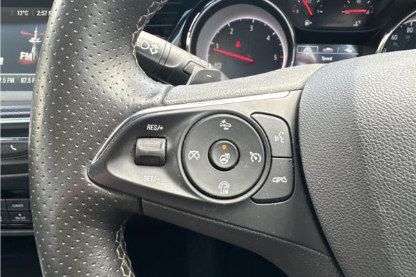 2019 Vauxhall Insignia 2.0 Turbo D BlueInjection SRi VX Line Nav Sports Tourer 5dr Diesel Auto Euro 6 (s/s) (170 ps) - Cloth, photo 18