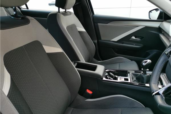 2023 Vauxhall Astra 1.2 Turbo Design Hatchback 5dr Petrol Manual Euro 6 (s/s) (110 ps) - Cloth, photo 34