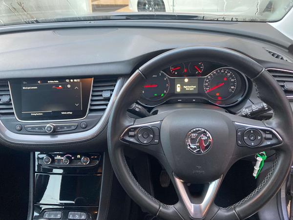 2019 Vauxhall Grandland 1.2T 130ps Tech Line NAV - Cloth, photo 11