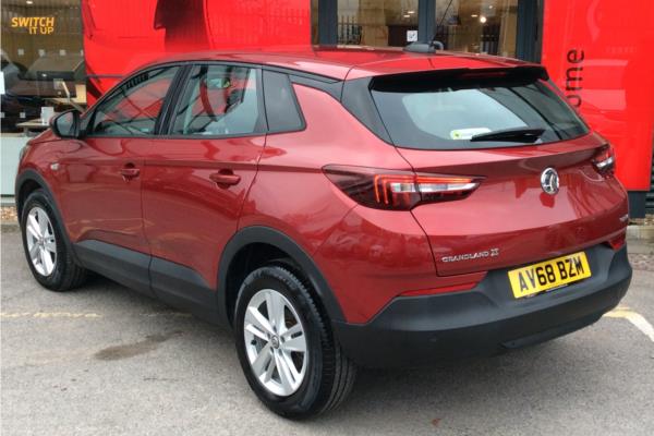 2018 Vauxhall Grandland 1.2T SE 5dr - Cloth, photo 6