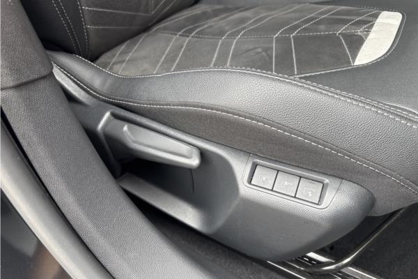 2022 Vauxhall Corsa 1.2 Turbo Ultimate Hatchback 5dr Petrol Auto Euro 6 (s/s) (130 ps) - Cloth/Alcantara, photo 29