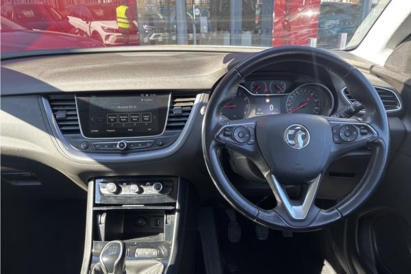2022 Vauxhall Grandland X 1.2 Turbo Griffin Edition SUV 5dr Petrol Manual Euro 6 (s/s) (130 ps) - Harlekin Black, photo 11