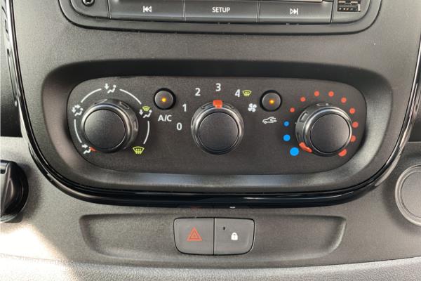2019 Vauxhall Vivaro 1.6 CDTi 2900 Sportive Panel Van 5dr Diesel Manual L2 H1 Euro 6 (120 ps) - Cloth, photo 16