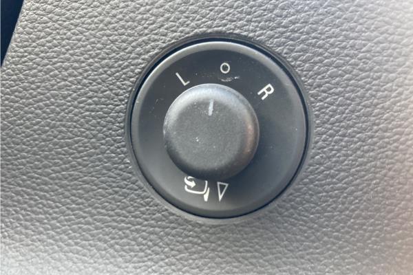 2017 VAUXHALL GTC - Leather, photo 25