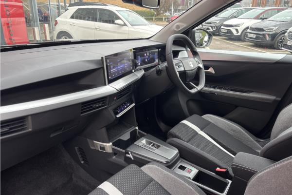 2025 Vauxhall Frontera 1.2 Hybrid [136] GS 5dr e-DCT6 - Ergo Feture Gry, photo 14