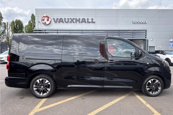 2021 Vauxhall Vivaro Life Electric 50kWh Elite MPV 5dr Electric Auto LWB (8 Seat, 7.4kW Charger) (136 ps) - Cloth, photo 9
